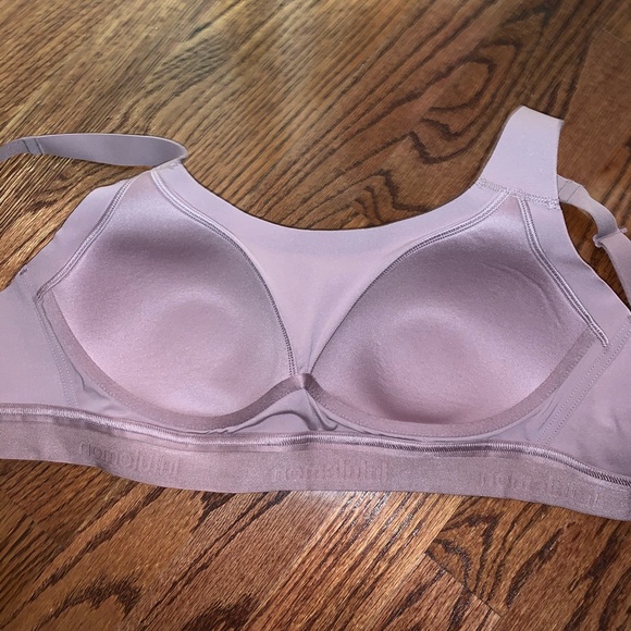 Lululemon Fine Form Bra- 32D - Picture 5 of 5